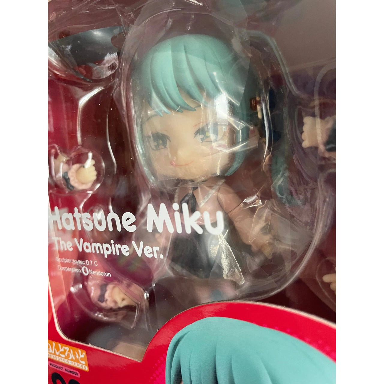 Character Vocal Series 01: Hatsune Mik Nendoroid Action Figure The Vampire Ver. 10 cm Good Smile Company