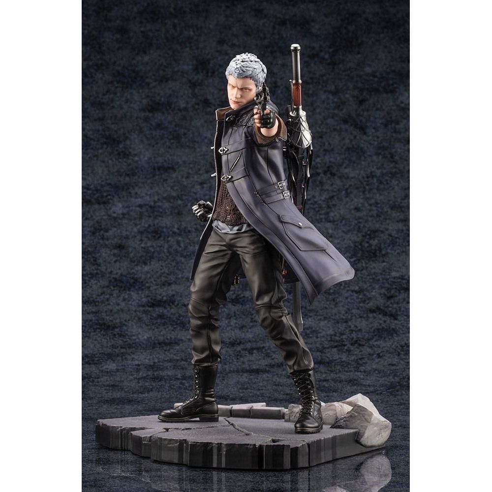 Devil May Cry 5 ARTFXJ PVC Statue 1/8 Nero 27 cm Kotobukiya