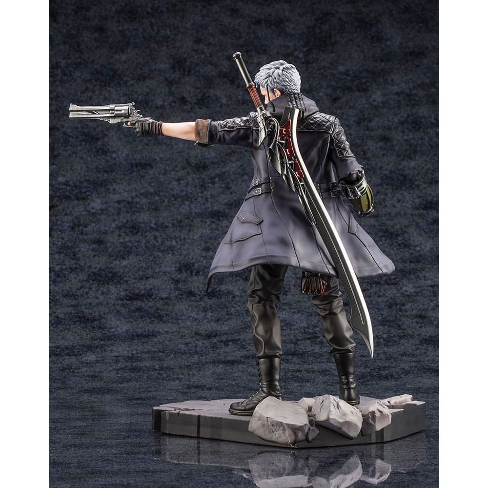 Devil May Cry 5 ARTFXJ PVC Statue 1/8 Nero 27 cm Kotobukiya