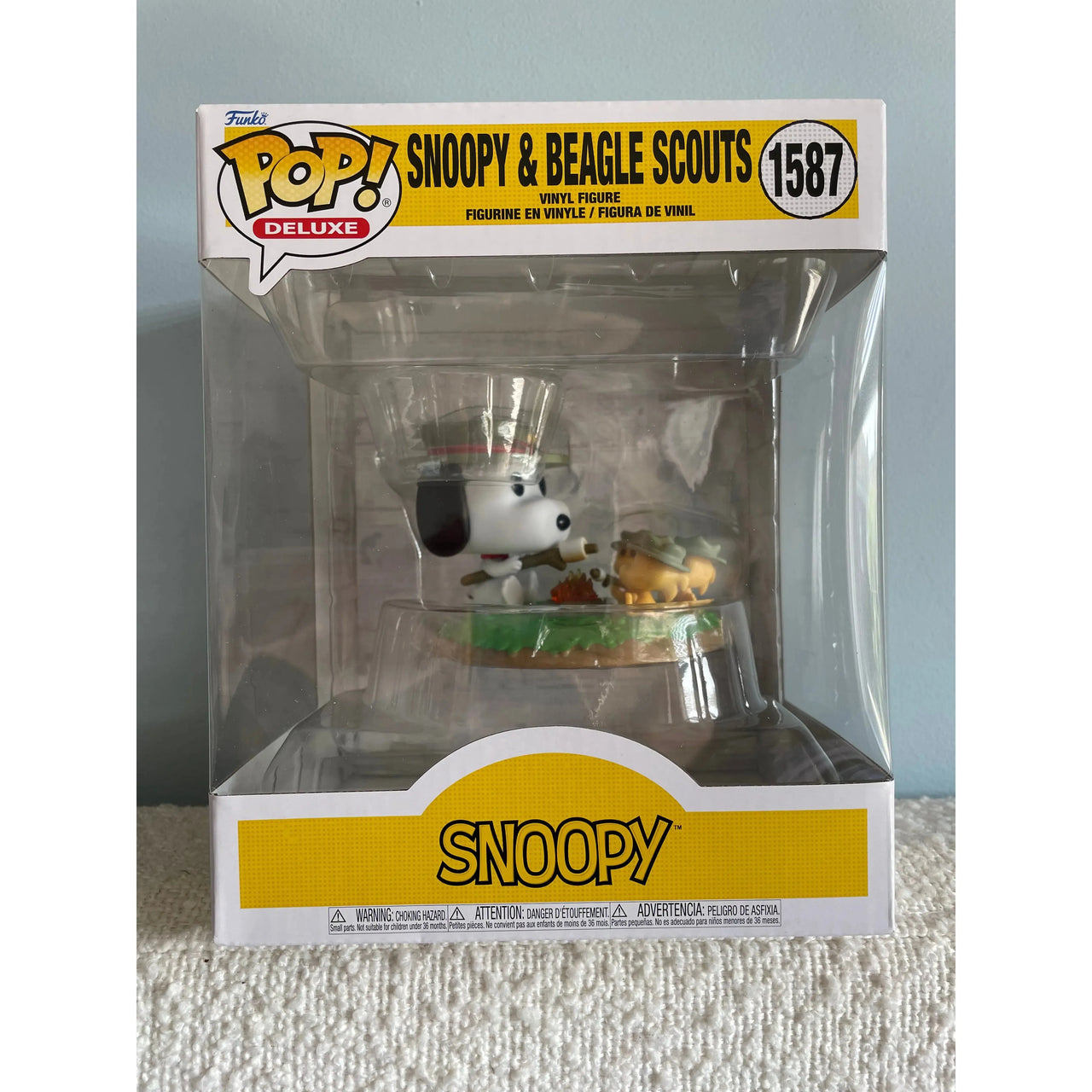 Funko Pop! Deluxe Snoopy 1587 Snoopy & Beagle Scouts Camping Funko