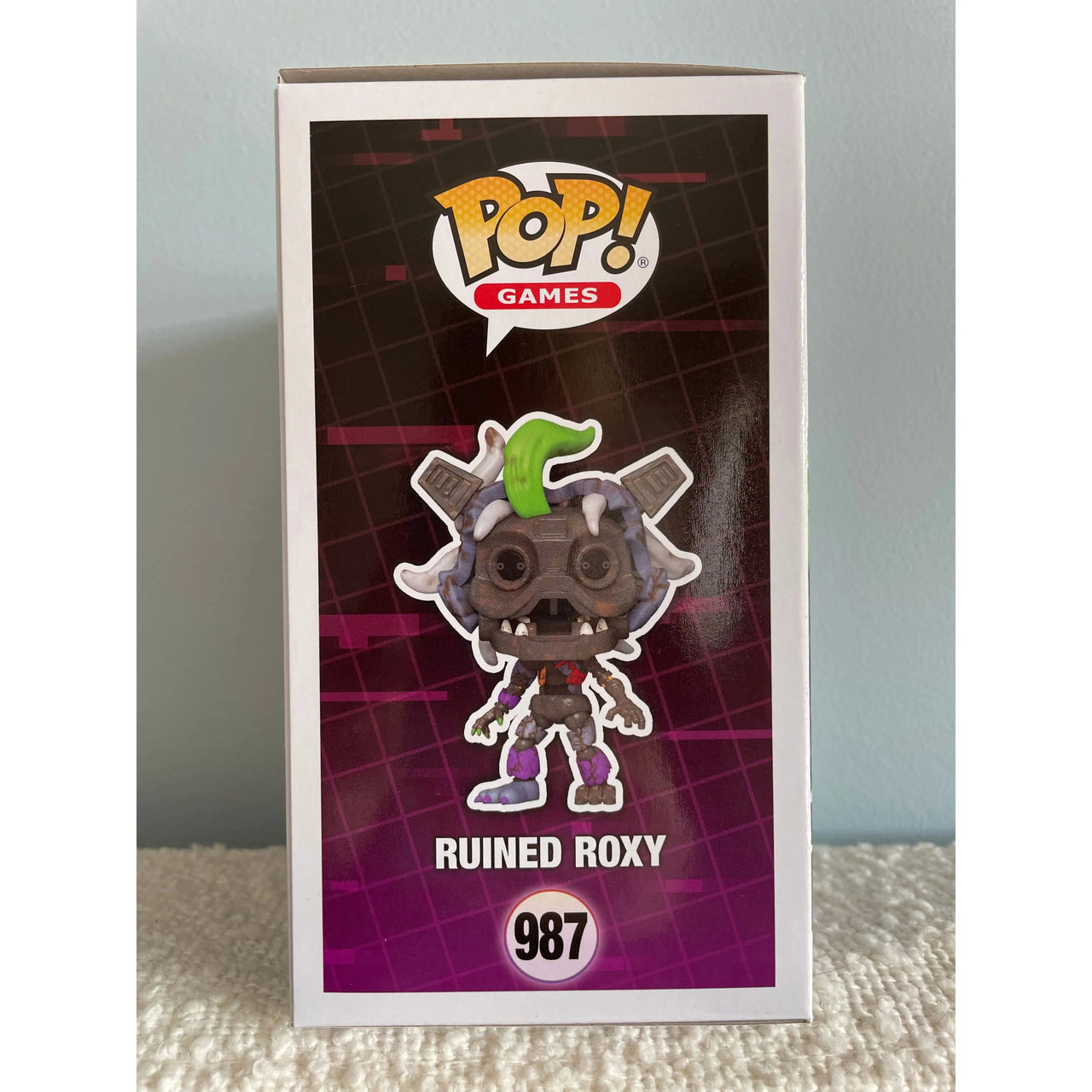 Funko Pop! Games Five Nights at Freddy's 987 Ruined Roxy Funko