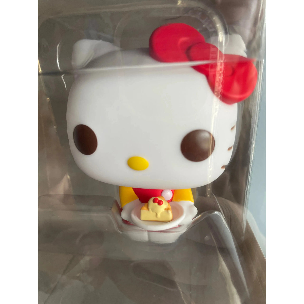 Funko Pop! Hello Kitty And Friends 89 Hello Kitty with Dessert Funko