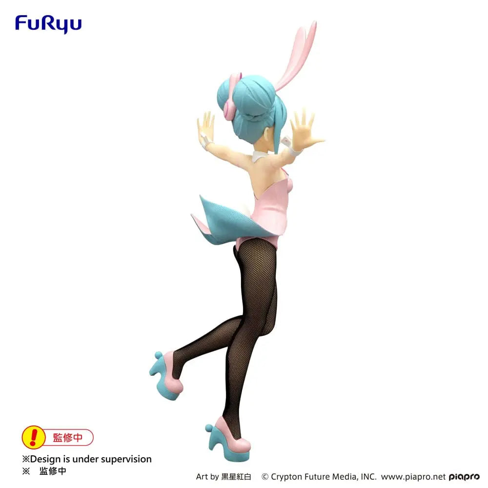 Hatsune Miku BiCute Bunnies PVC Statue Wink Pearl Pink Color Ver. 30 cm Furyu