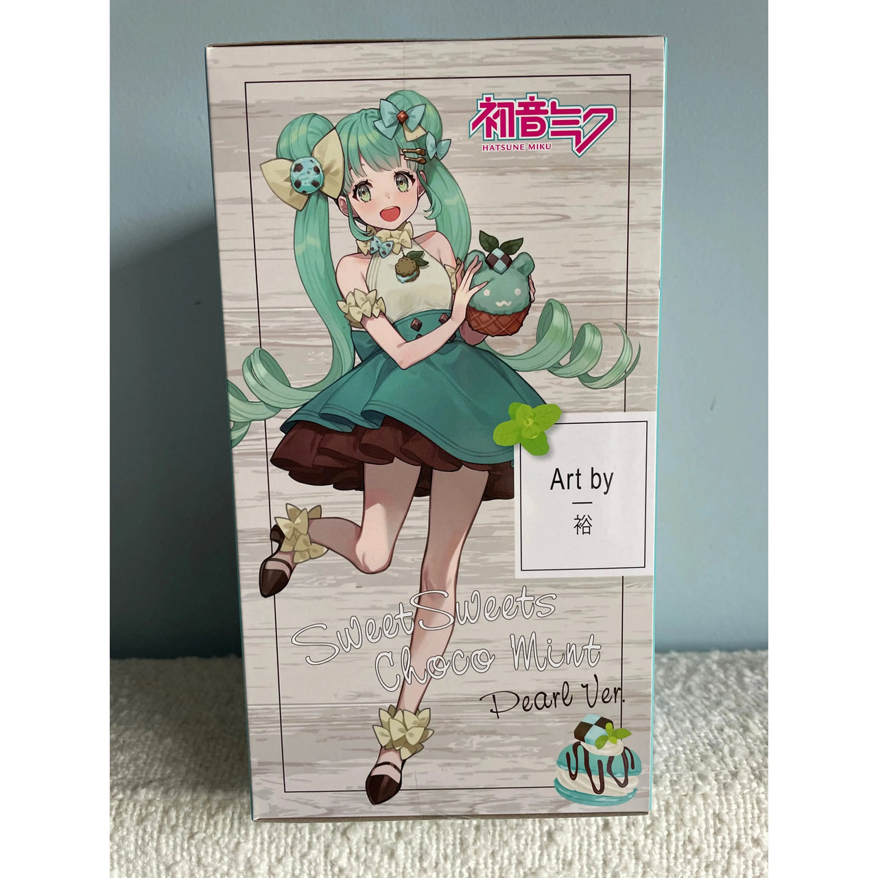 Hatsune Miku PVC Statue Hatsune Miku Chocolate Mint Pearl Color 17 cm Furyu