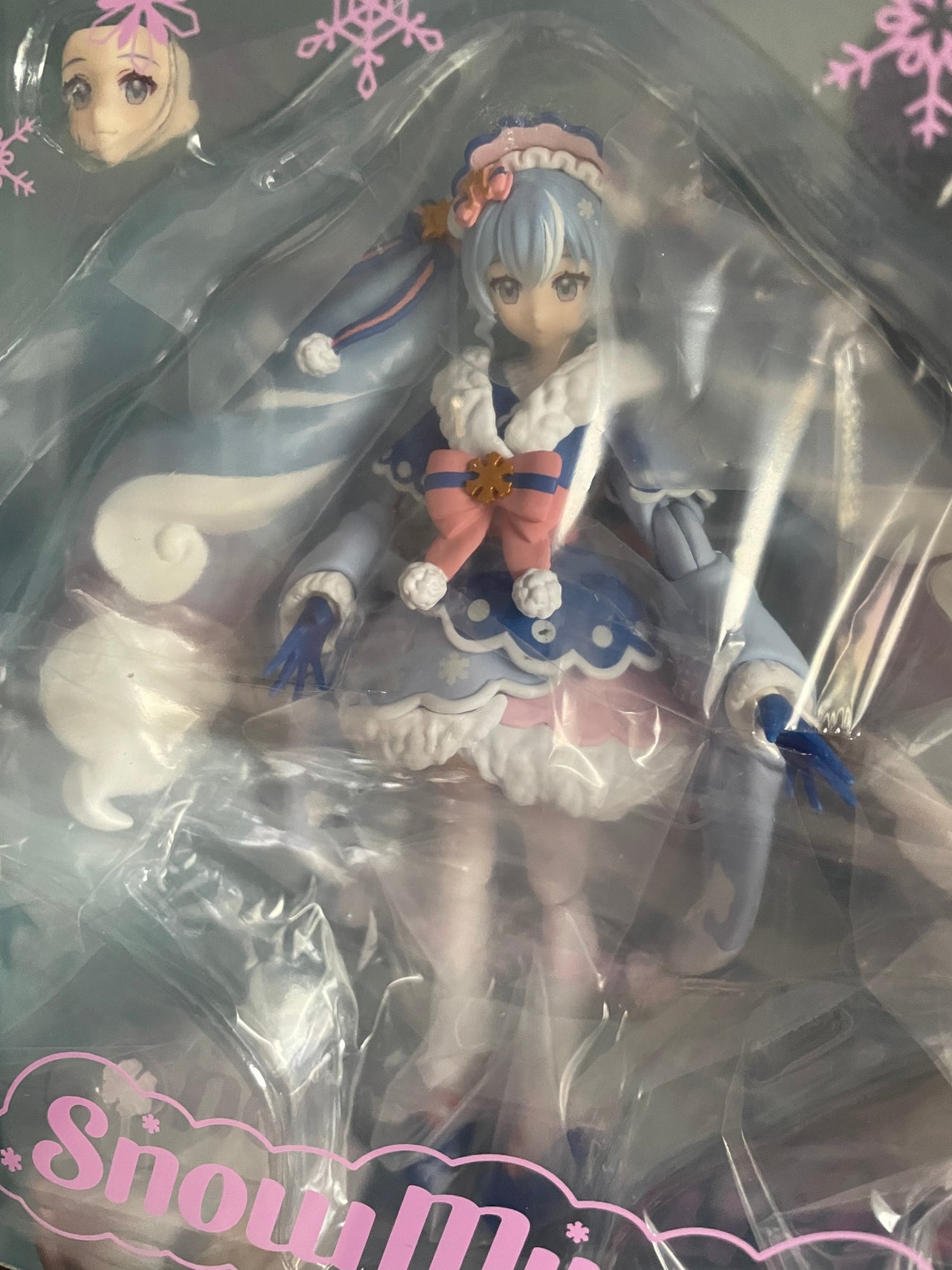 Character Vocal Series 01: Hatsune Miku Figma Action Figure Snow Miku: Serene Winter Ver. 13 cm Max Factory