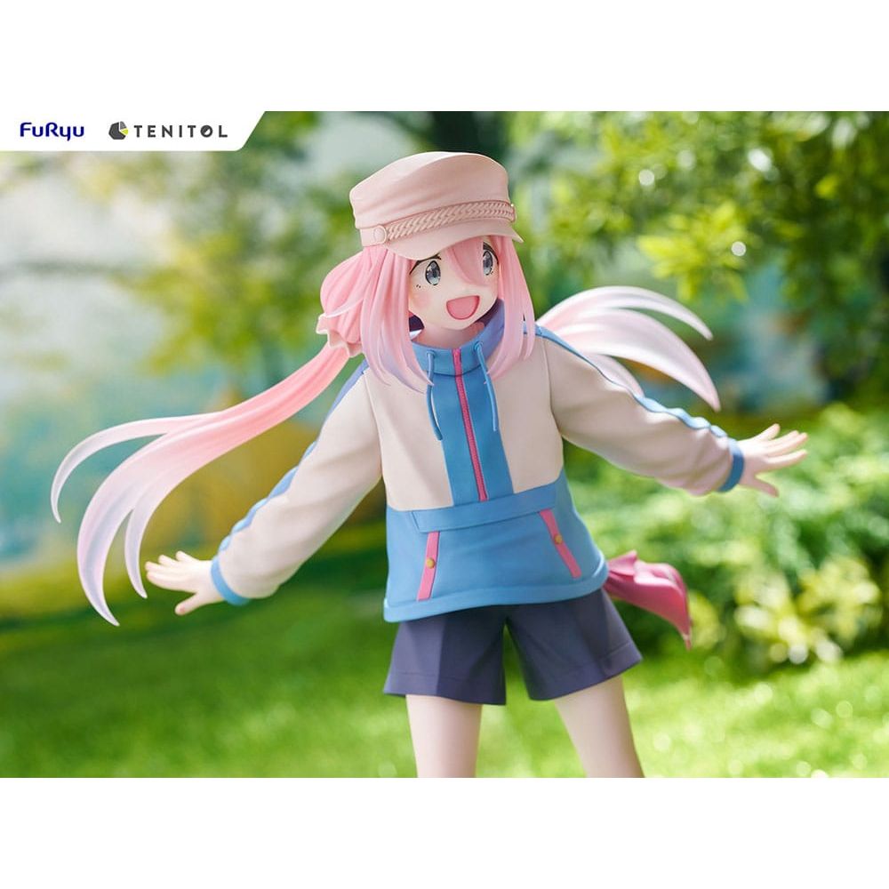 Laid-Back Camp Tenitol PVC Statue Nadeshiko Kagamihara 22 cm Furyu