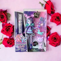 Thumbnail for Monster High Creepover Party Twyla Doll Monster High