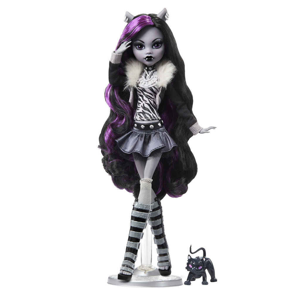 Monster High Reel Drama Clawdeen Wolf Doll - Unicorn & Punkboi