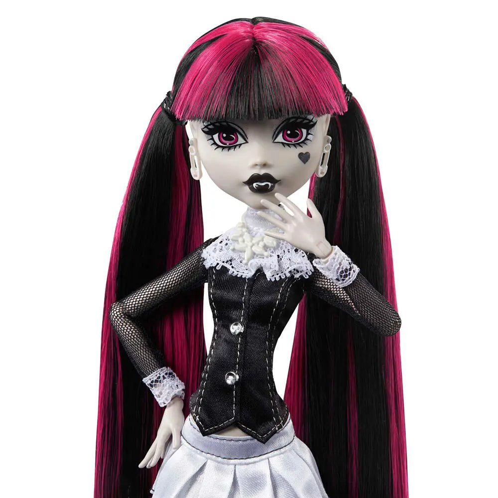 Monster High Reel Drama Draculaura Doll - Unicorn & Punkboi