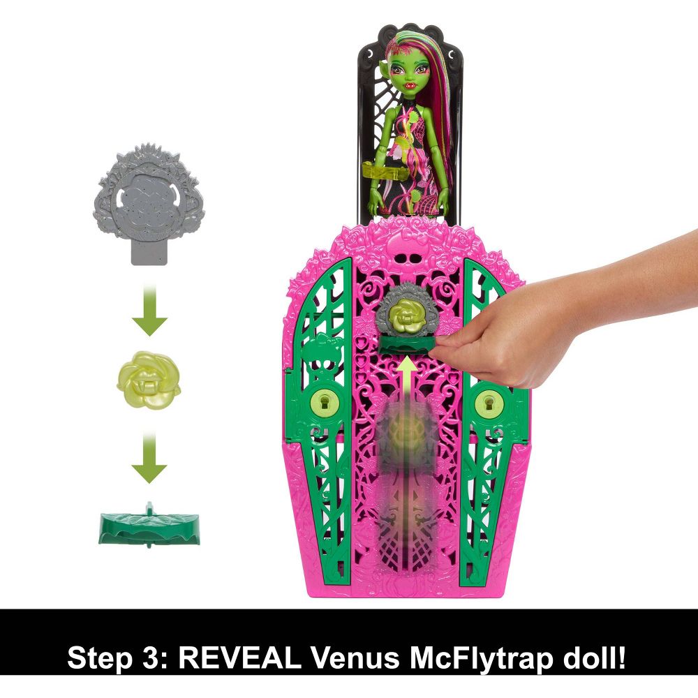 Monster High Skulltimate Secrets Garden Mysteries Venus McFlytrap Doll