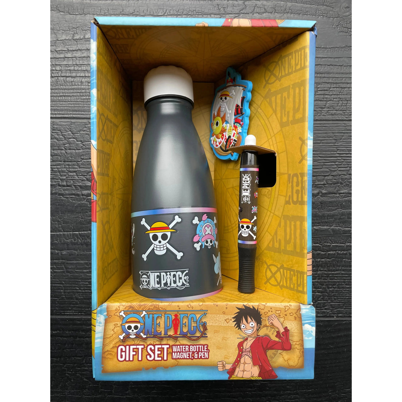 One Piece (Straw Hat Crew Skull Emblems) Gift Set Pyramid International