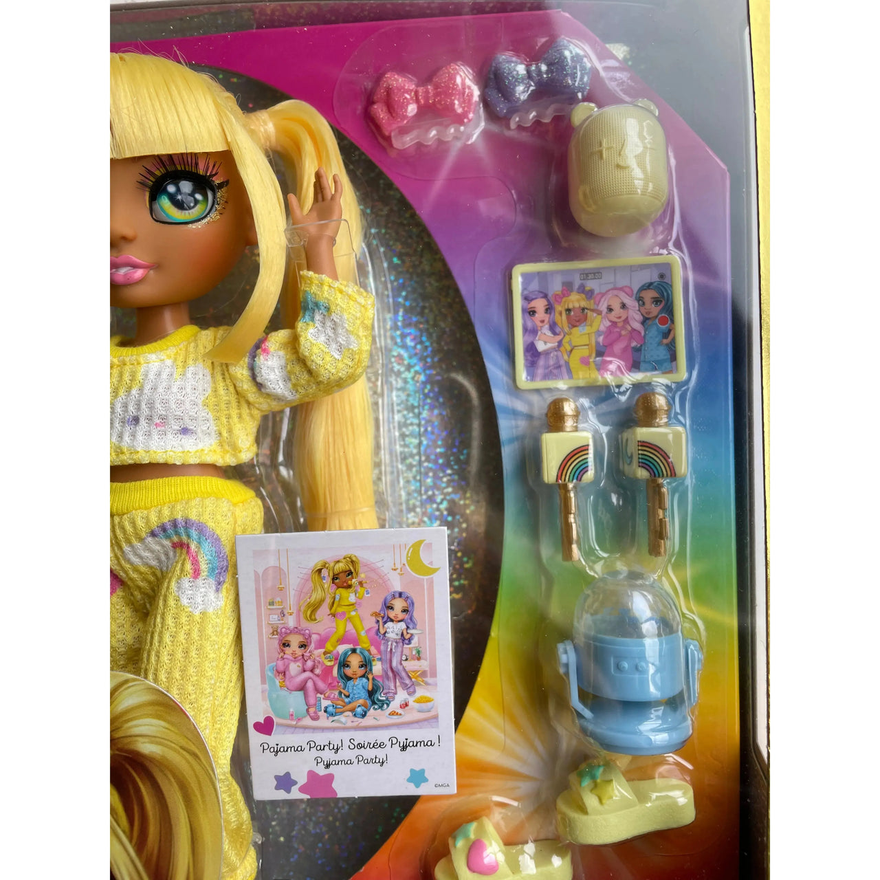 Rainbow High Junior High PJ Party Sunny Doll Rainbow High