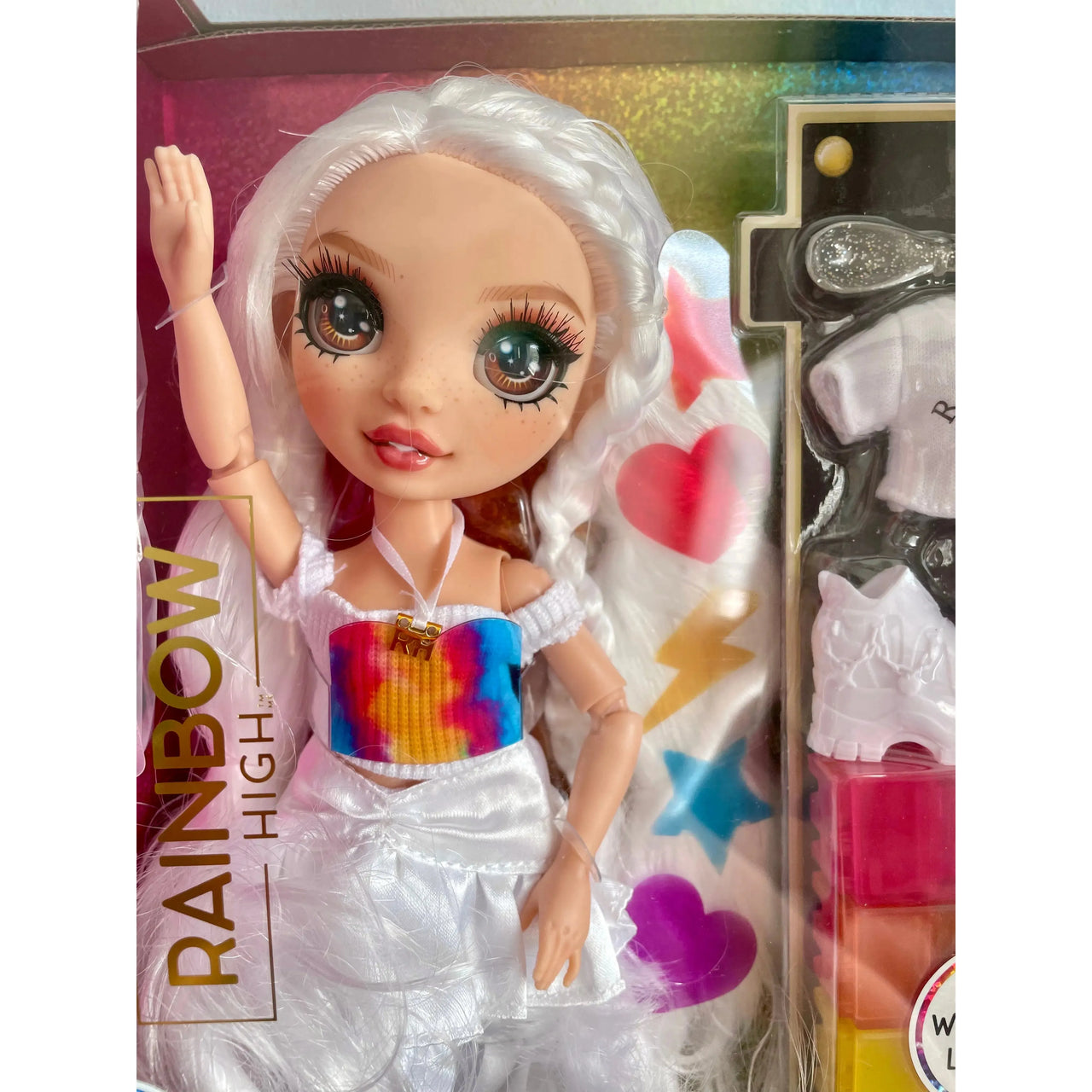 Rainbow High Watercolour & Create - Brown Eyes Doll Rainbow High