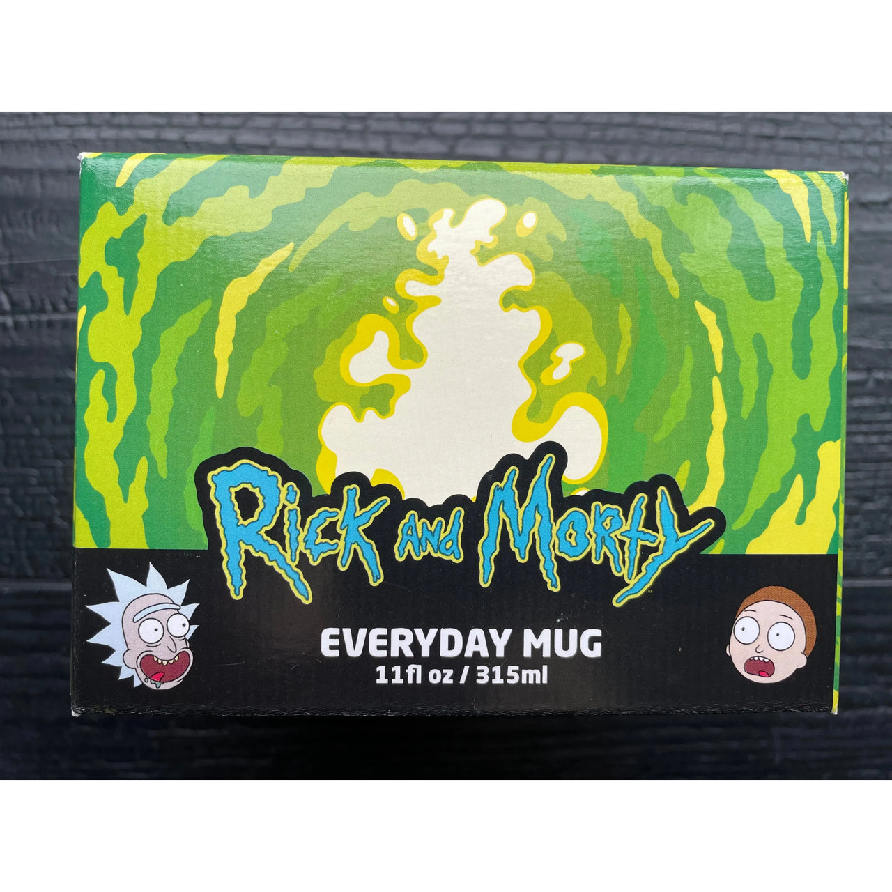 Rick And Morty (Pixel Breakout) Green Mug Pyramid International