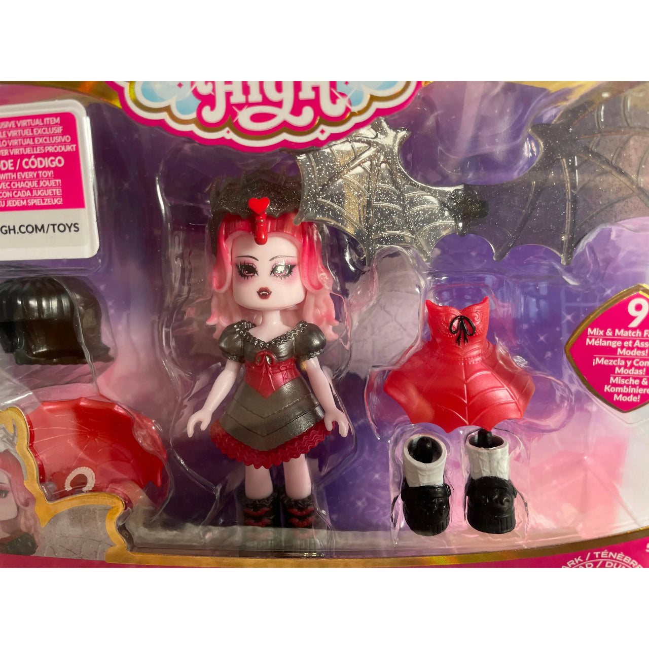 Royale High Core Deluxe Figure - Dark Fairy Jazwares