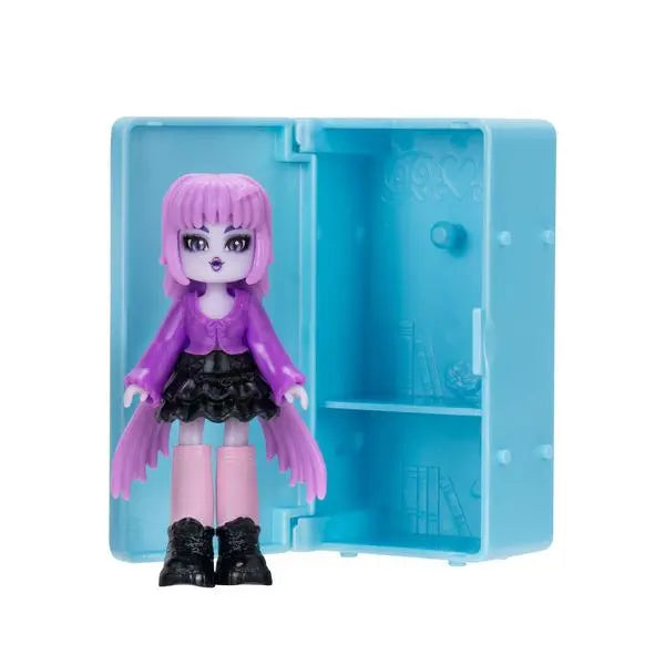 Royale High Surprise Locker & Figure - Dark Jazwares