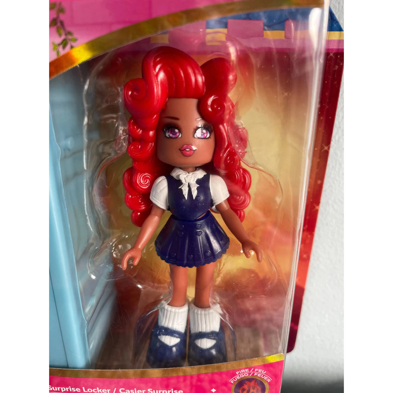 Royale High Surprise Locker & Figure - Fire Jazwares