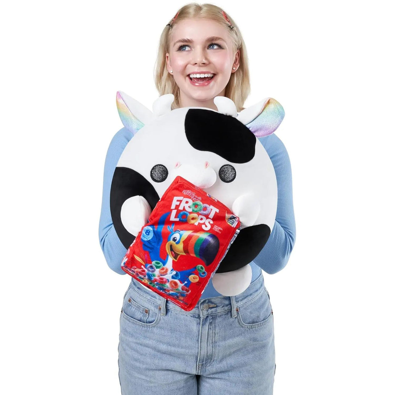 Snackles Series 1 Wave 2 Super Sized 35cm Cow with Froot Loops Plush Zuru