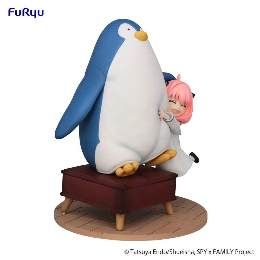 Spy x Family Exceed Creative PVC Statue Anya Forger with Penguin 19 cm Sega Goods