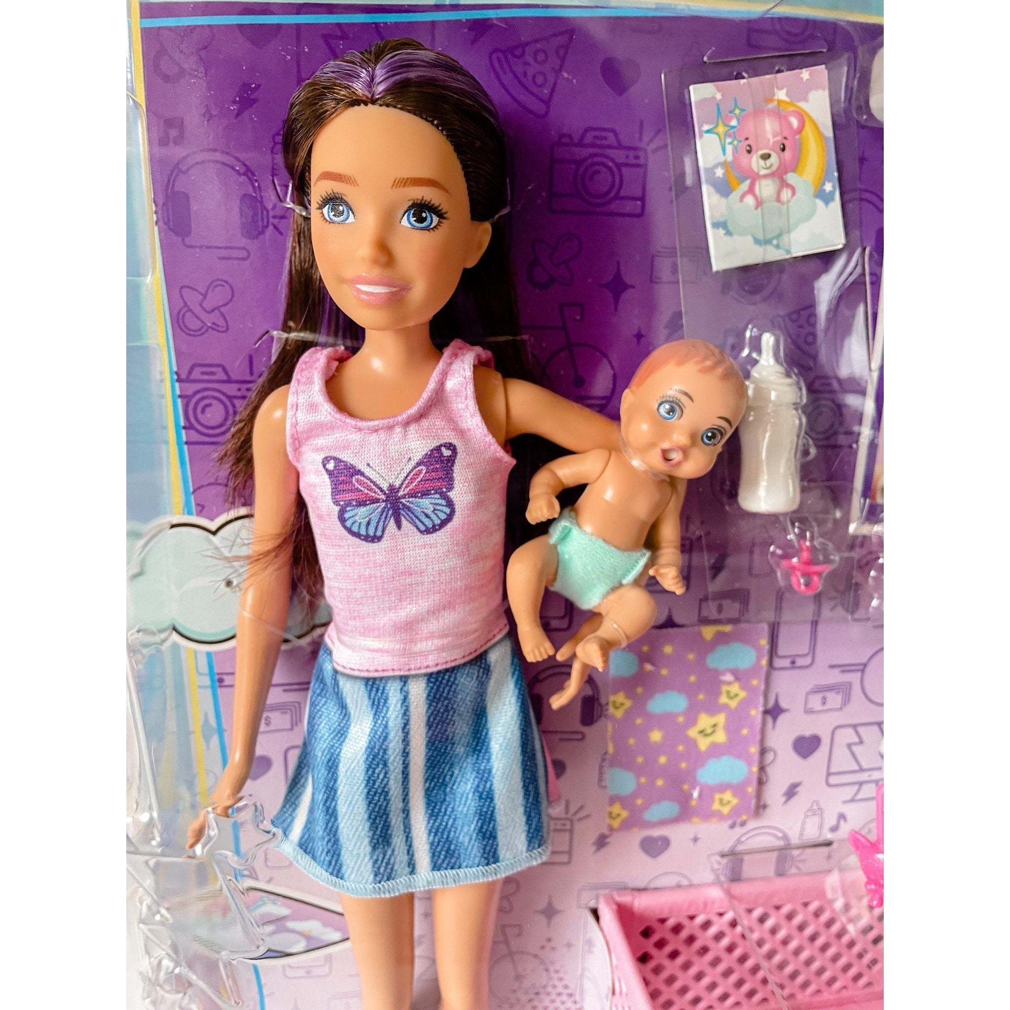 Barbie Skipper Babysitters Playset with Skipper Doll, Baby Doll with Sleepy  Eyes, Crib & Accessories